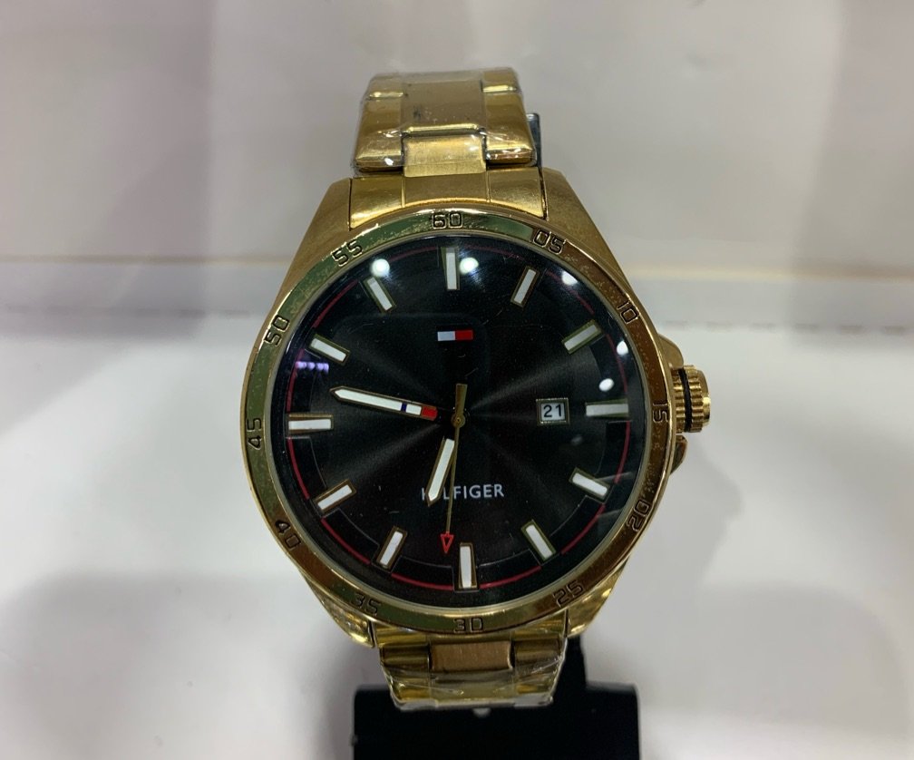 Tommy Hilfiger Modelo