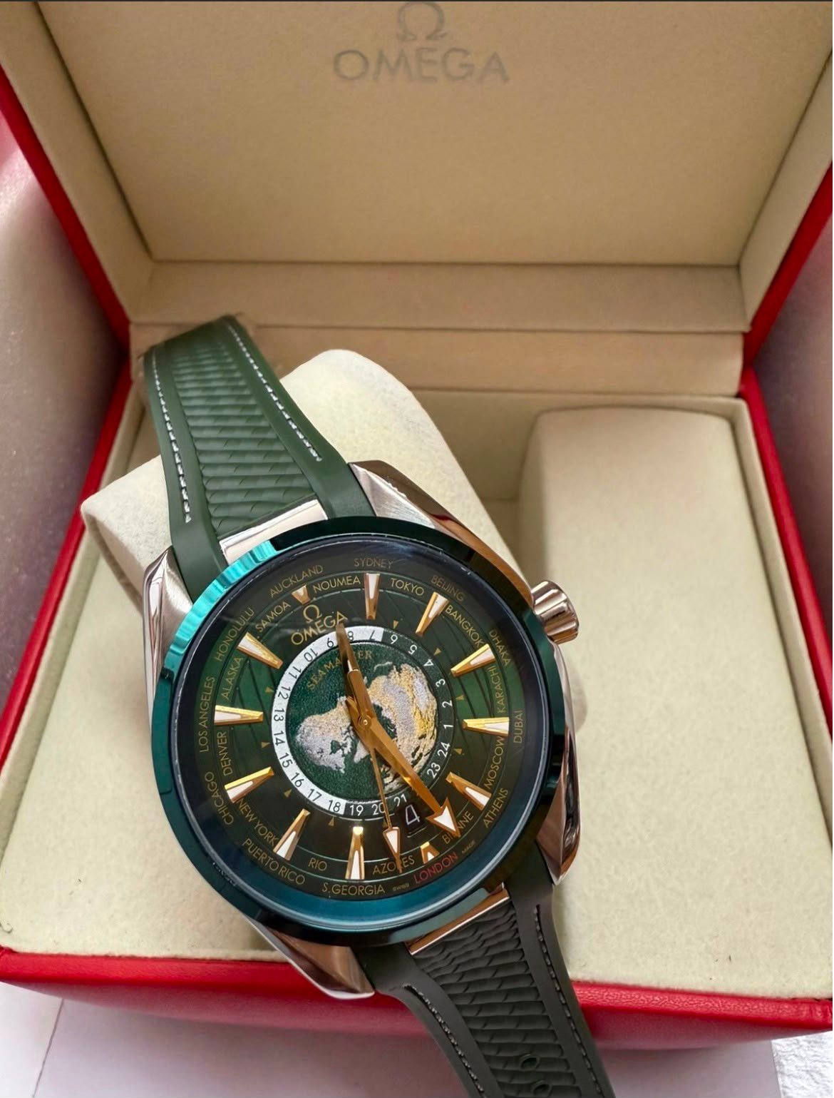 Omega Seamaster Aqua Terra Worldtimer